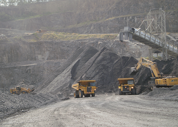 Legacy Way Tunnel Construction - Relocation of Rock & Solid Materials